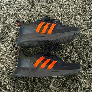 Kids adidas ortholite sneakers like new